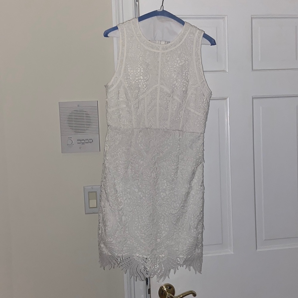 AQUA Bloomingdales White Lace Dress
